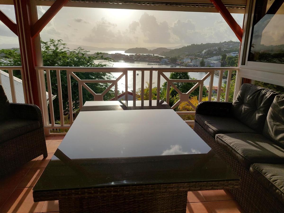 Villa Nautilia, Vue Mer, Proche Plage レ・トロワ・イレ エクステリア 写真