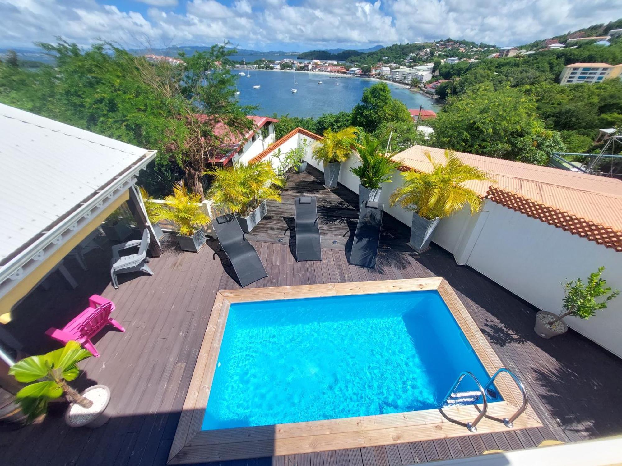Villa Nautilia, Vue Mer, Proche Plage レ・トロワ・イレ エクステリア 写真